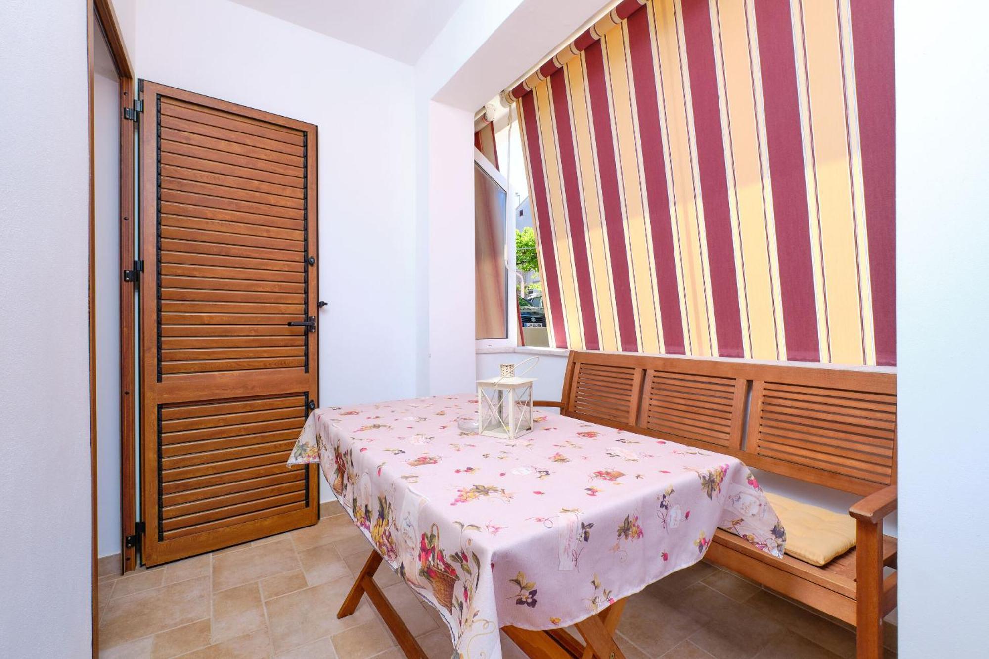 Apartments Enna Mali Losinj Luaran gambar